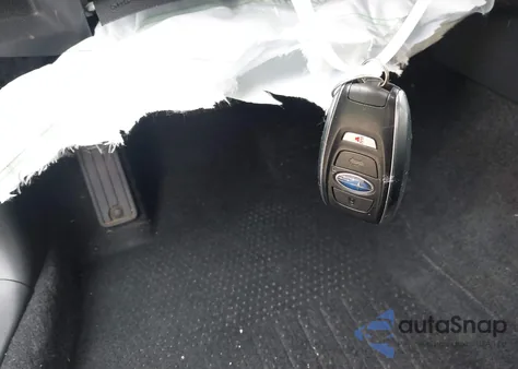 2020 Subaru Forester Limited z USA, uszkodzony, nr VIN JF2SKAUC8LH434672